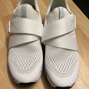 TIEM SPIN SHOES